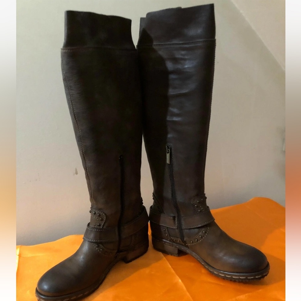 Area Forte 5266 knee-high boots featuring distressed brown leather 7.5/38